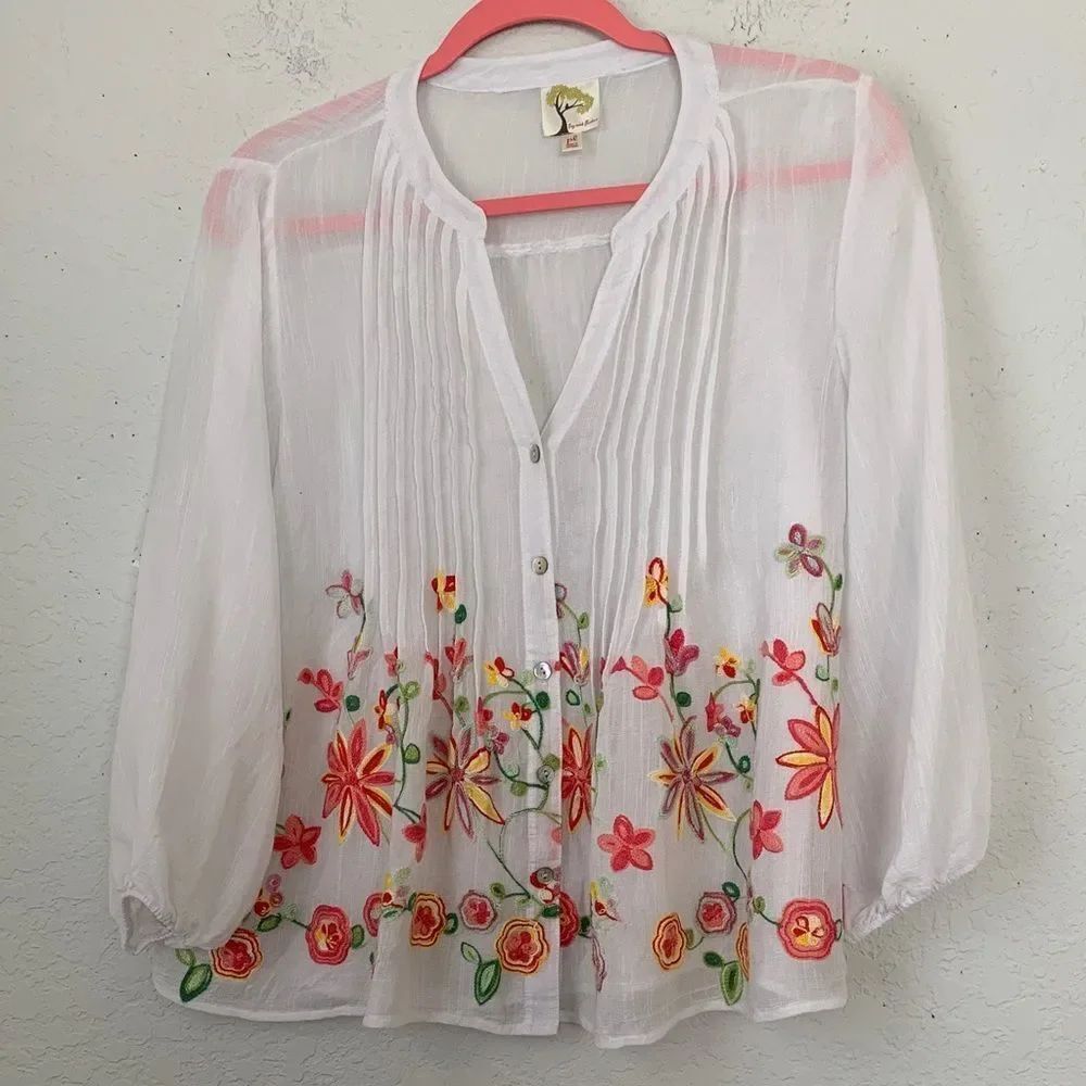 Anthropology Fig and Flower Embroidered White Blouse Size LP